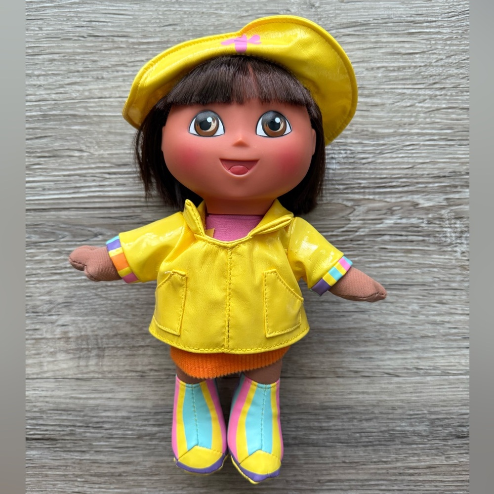 Rainy Day Dora the Explorer 2004 Plush Doll